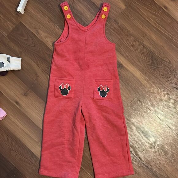 Disney Minnie Mouse bundle size 3-5T fit all around the same size - Picture 6 of 6